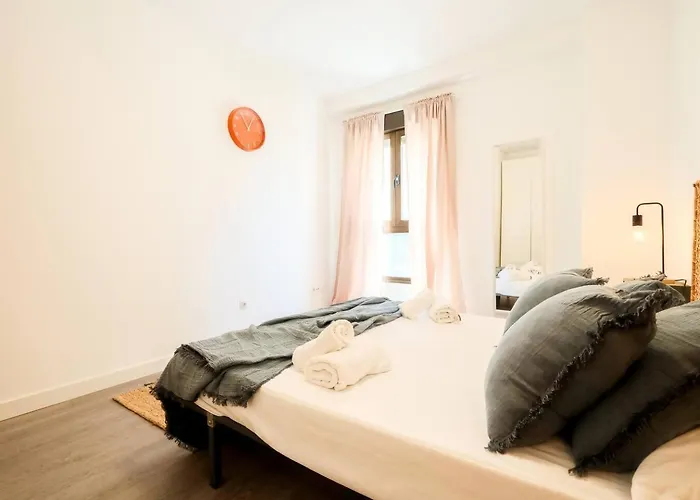 Apartment Balloon House Casco Antiguo Wifi 4 Pax Nespresso Zaragoza